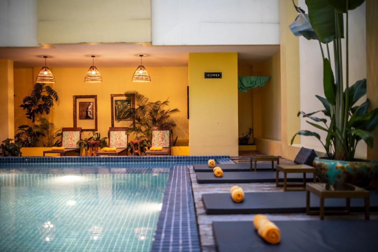 Hotel Old Cinema Kampot Ngoại thất bức ảnh
